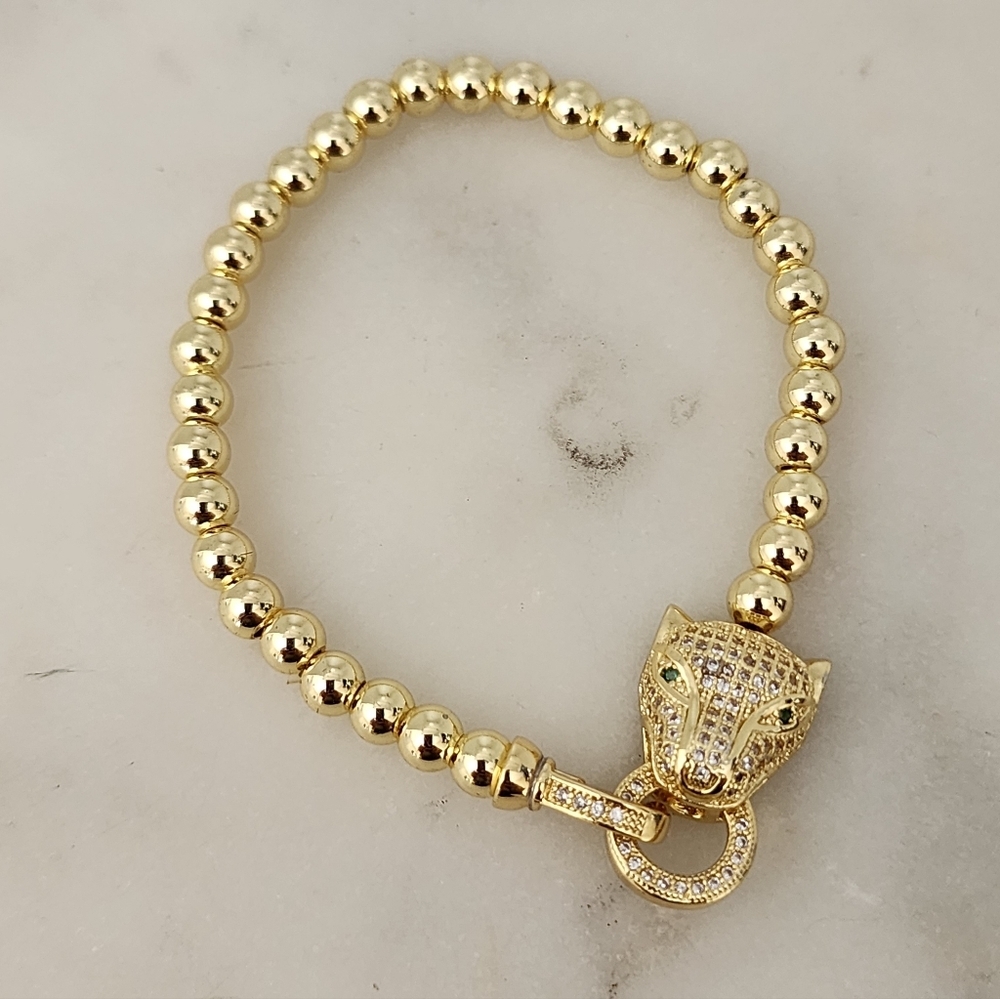 Elegant Gold-Plated Bracelet - Picture 3 of 5